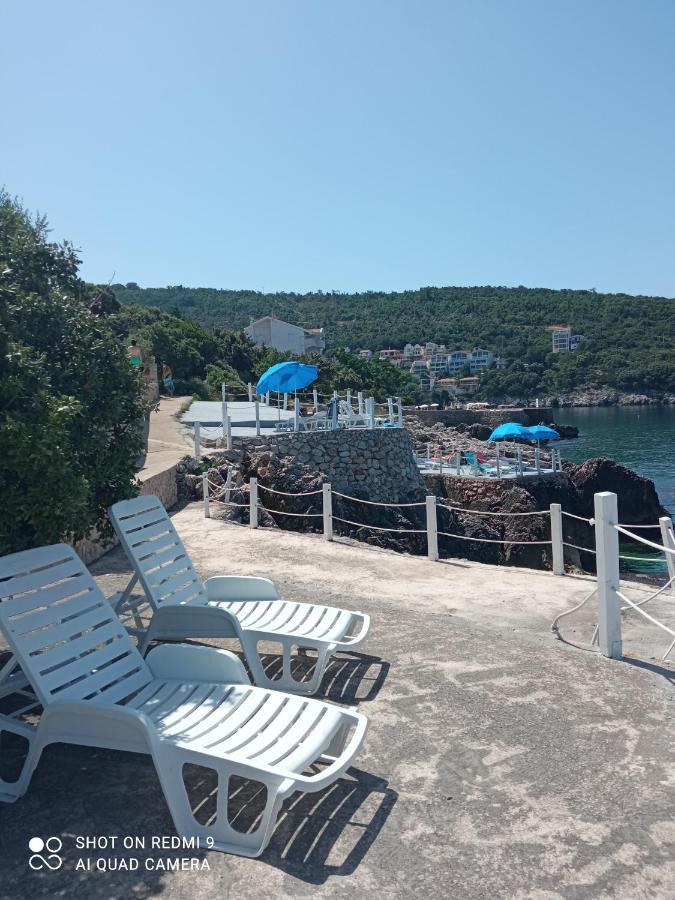 Apartmani Lux Sea Utjeha-Bušat Extérieur photo